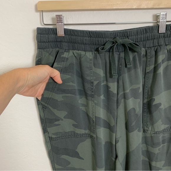 Splendid Boardwalk Green Camo Camouflage Joggers Size Small - Picture 12 of 16